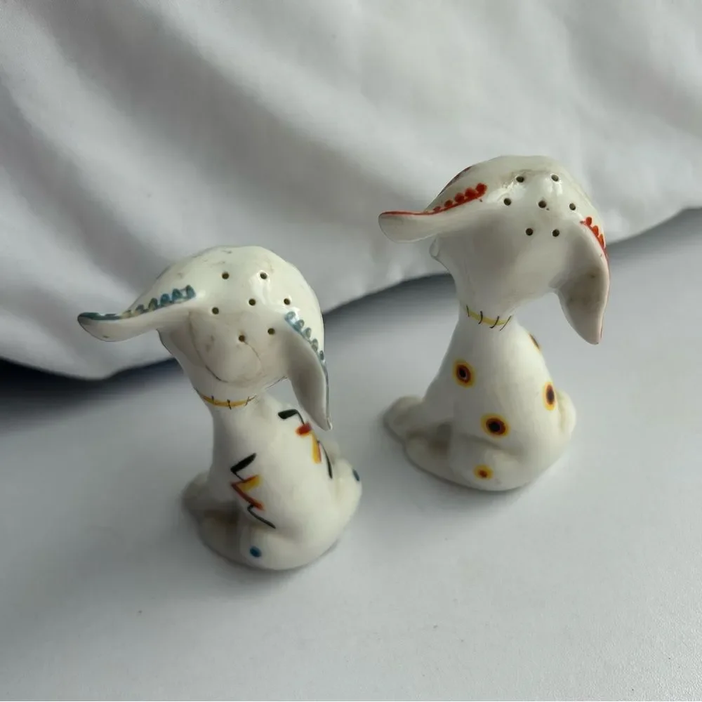 Vintage Ceramic Dalmatian Figurines Salt & Pepper Shakers